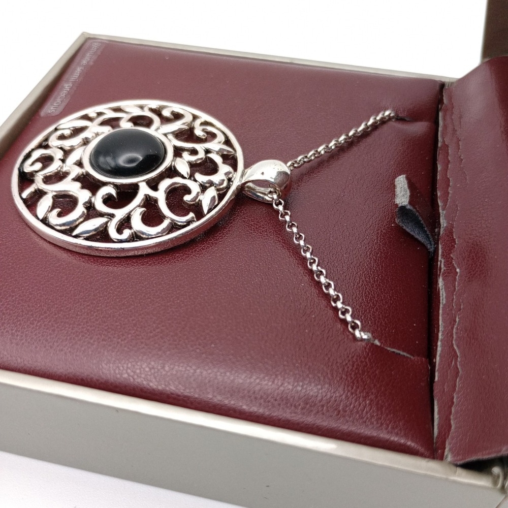 Etienne Aigner Silver-Tone Filigree Round Semi-Precious Pendant Necklace w/ Box‎ - Picture 5 of 14